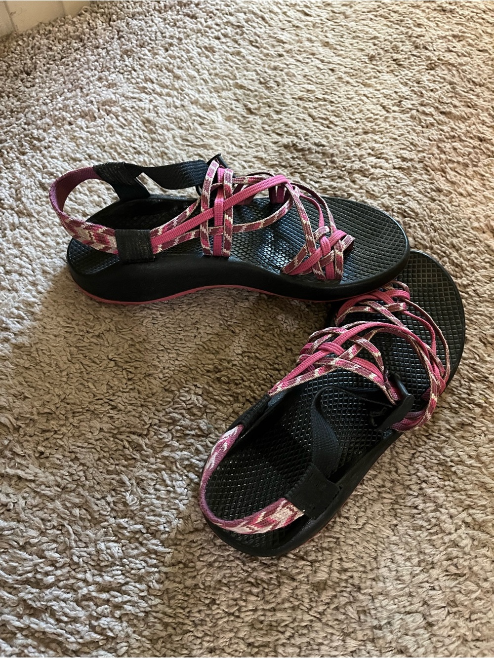 Women’s Chacos Pink Strappy Sport Sandals